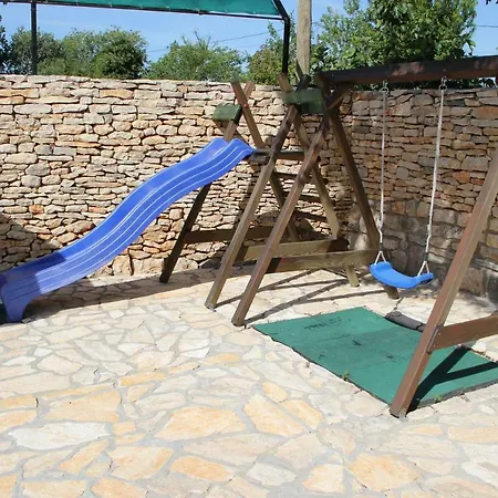 Tihomir - With Pool Casa vacanze *